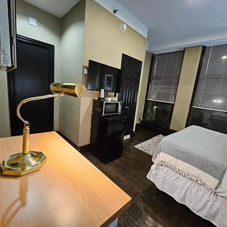 Hotel-studio @ The Mansfield Midtown Apartment New York