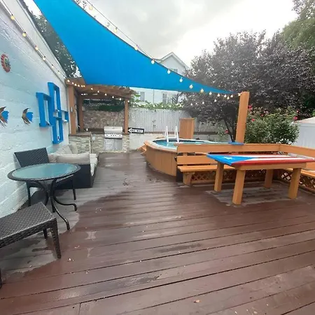 Casa Rosado @ Nyc Pool Firepit Parking Ferry * New York
