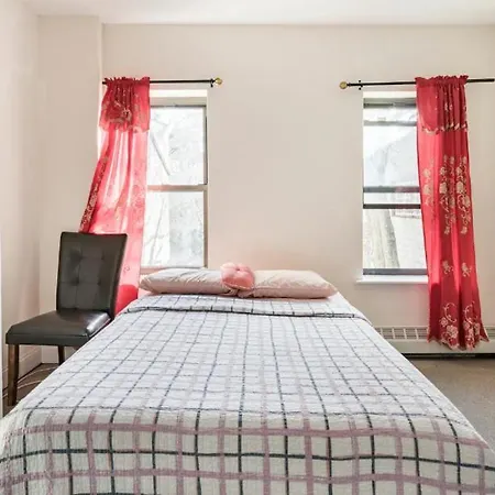 Amazing 3br 1bath In Nyc! New York