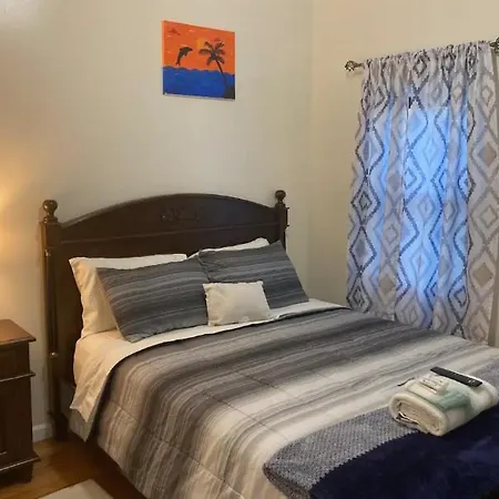 Amazing 3br 1bath In Nyc! New York
