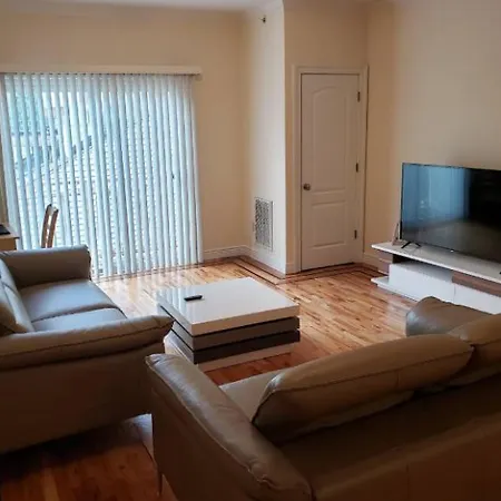Amazing 3br 1bath In Nyc! *