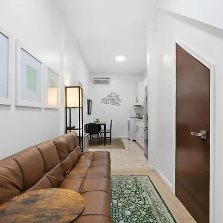 Sleek 2br - Walking Distance To Times Square *