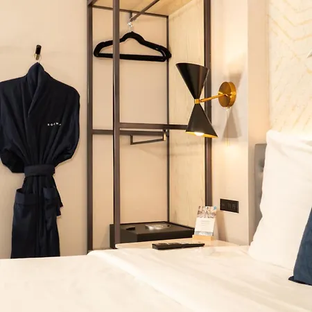 Roomza Times Square At Pestana Cr7 4*