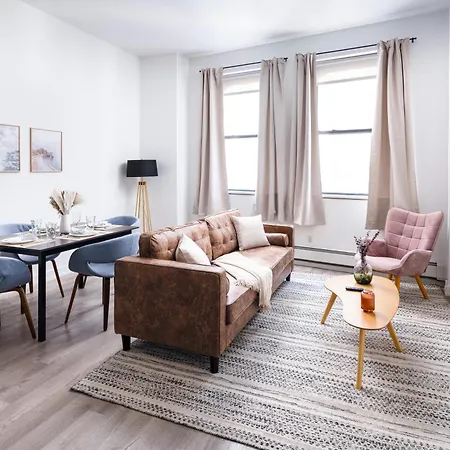 Chic 1bd With Rooftop W/d In Unit Downtown Apartment *