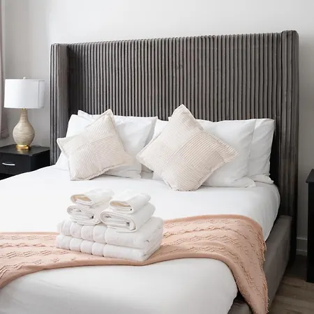 Apartment Chic 1bd With Rooftop W/d In Unit Downtown New York