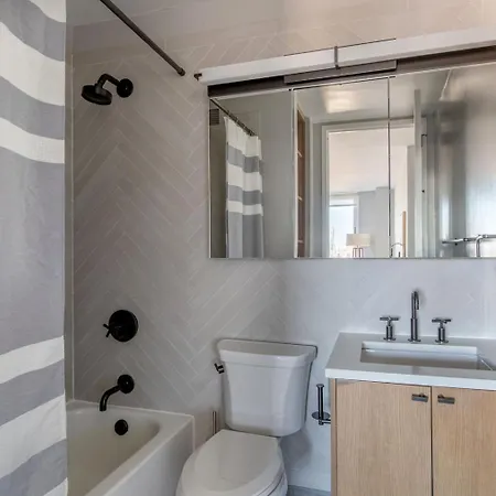 Midtown West 2br W Gym Roofdeck Nr Hudson Nyc-1395 Apartment New York