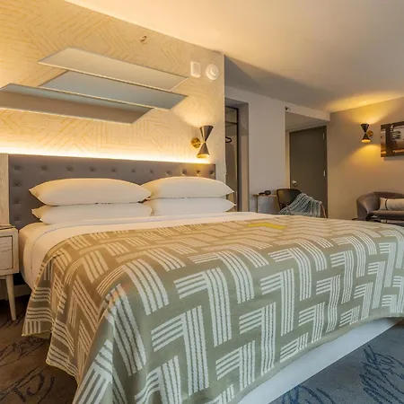 Pestana Cr7 Times Square 4* New York
