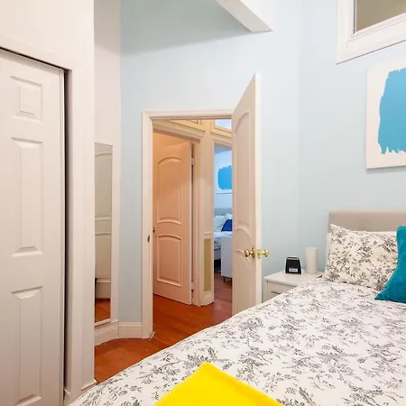 Apartment Massive  4 Bedroom 15min From Times Square