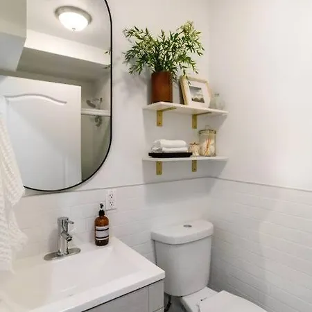 Apartment Bright Designer In Historic Harlem