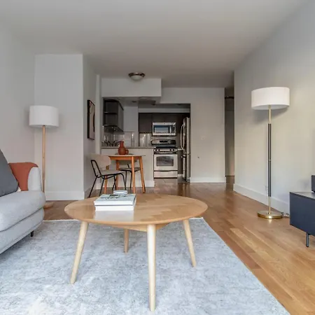 Lenox Hill 2br W Elevator Doorman Nr Art Nyc-1389 * New York