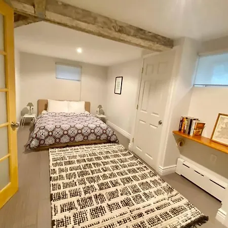 The Griffin B And B, Private Two Bedroom In Victorian Ditmas Park *