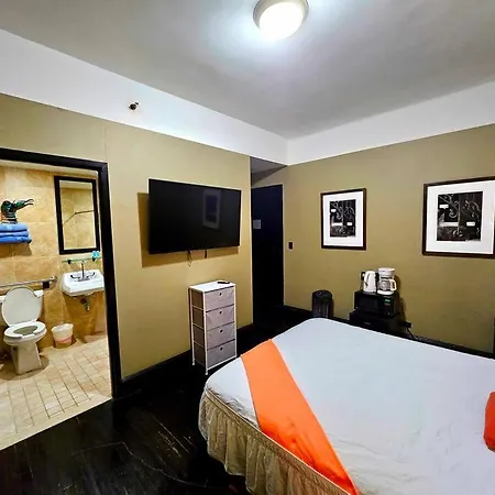 Hotel-studio @ The Mansfield Midtown Apartment New York