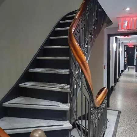 Hotel-studio @ The Mansfield Midtown New York