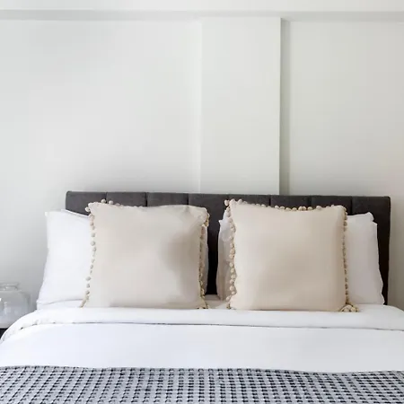 Apartment Chelsea 1br W Doorman Gym Nr Flatiron Nyc-1320 *