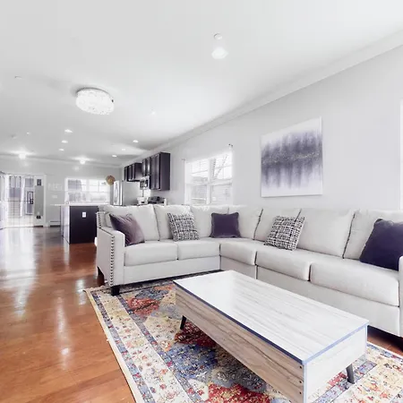 Hotel Waterfront Gem Duplex 3 Bedroom 2floor In Whitestone Bronx Free Parking