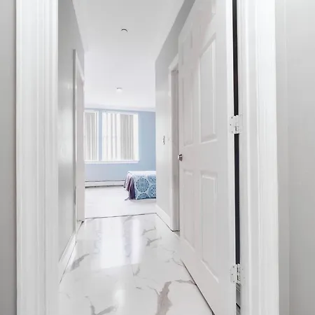 Waterfront Gem Duplex 3 Bedroom 2floor In Whitestone Bronx Free Parking Hotel