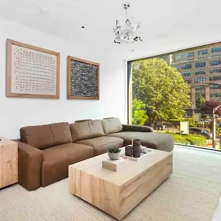 Apartment Luxurious Soho Apartment~ 2 Bedroom 2 Bathroom