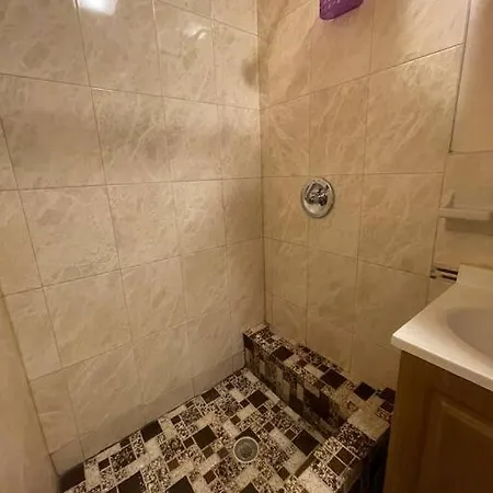 *private* 5 Minutes From Lga/ Us Open *