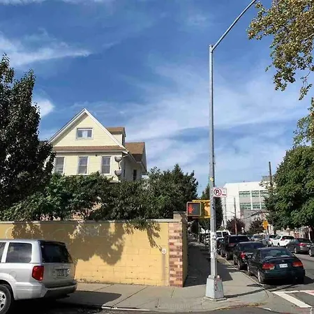 *private* 5 Minutes From Lga/ Us Open Apartment New York