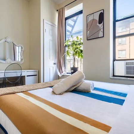 Gorgeous 4bd In The Heart Of Nyc Apartment New York