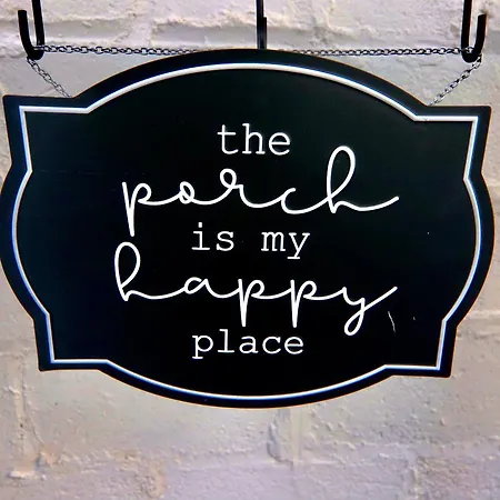 Homestay Hugh's And Nora's Place To New York