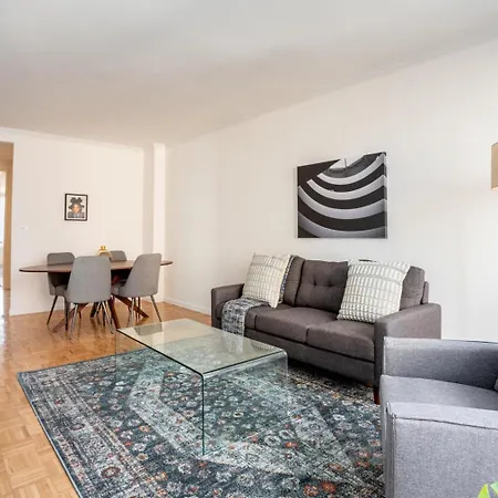 Midtown East 2br W Doorman Gym Nr Bloomingdales Nyc-1353 New York