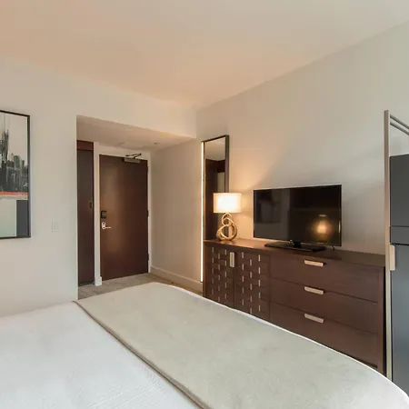 Marriott Vacation Club, City  4*
