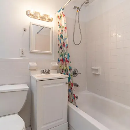 The Upper East Side Monthly Apartment New York