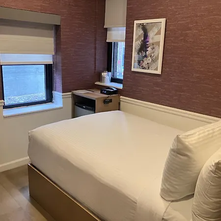 The Mayfair Times Square, An Ascend Collection Hotel