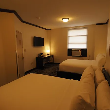 Night Broadway Hotel