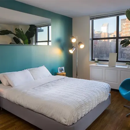 Self-catering Apartment: East Side Apartment