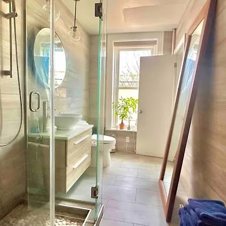 Apartment Relaxing & Cozy Spa. In Brooklyn Mins To Mhtn New York