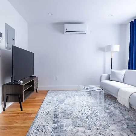 Apartment 323-2 Specious 2br Williamsburg *
