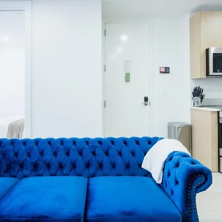 Prime East Village Newly Reno 3br 2 Baths Wd In Unit *