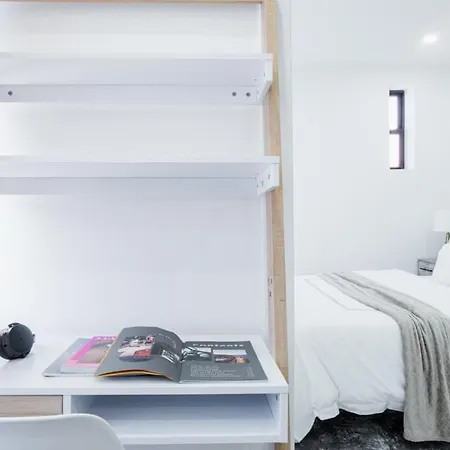 Prime East Village Newly Reno 3br 2 Baths Wd In Unit