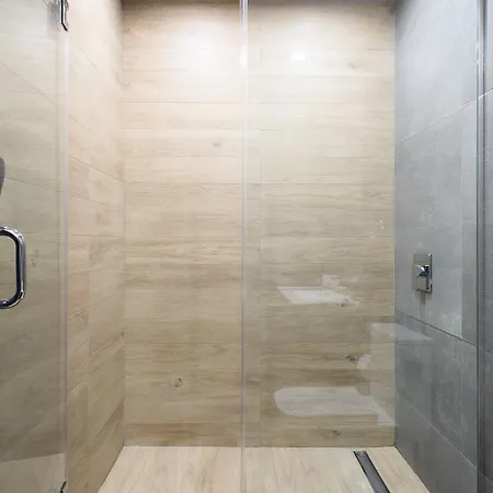 Apartment 1597-12 New Prime Ues Wd In Unit New York