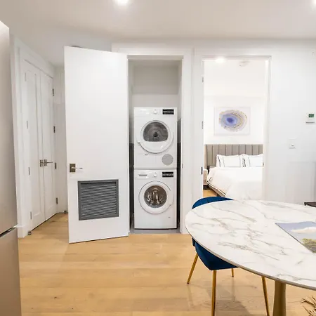 Apartment 149bk-202 New 1br In Prime Greenpoint Bk *