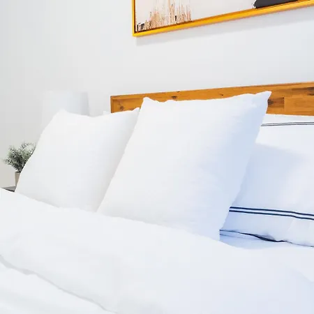 1435-4 I 3 Bedrooms 2bath W D Prime Upper East Apartment New York