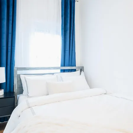 1435-4 I 3 Bedrooms 2bath W D Prime Upper East Apartment New York