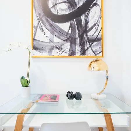 1435-4 I 3 Bedrooms 2bath W D Prime Upper East New York
