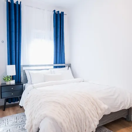 Apartment 1435-4 I 3 Bedrooms 2bath W D Prime Upper East *