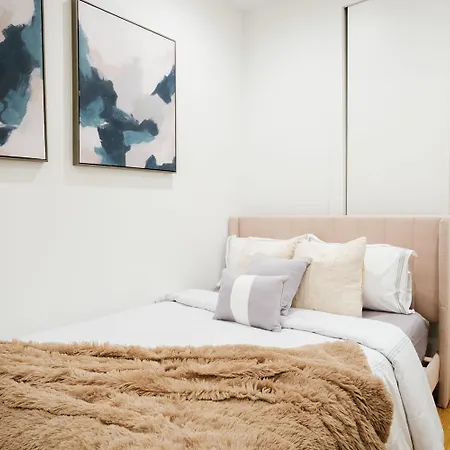 Apartment 1288-4r Newly Furnished Prime Ues 2br