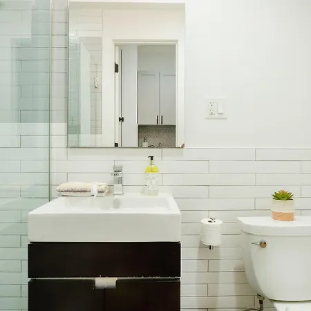 1288-4r Newly Furnished Prime Ues 2br Apartment New York