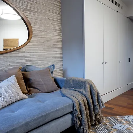 E10-3 3br Designer Townhouse * New York