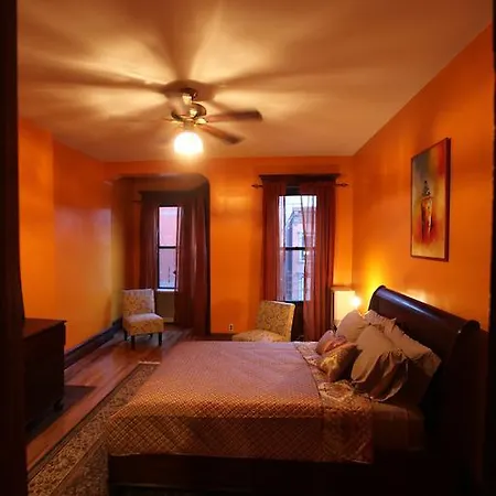 Richard's Place Apartment