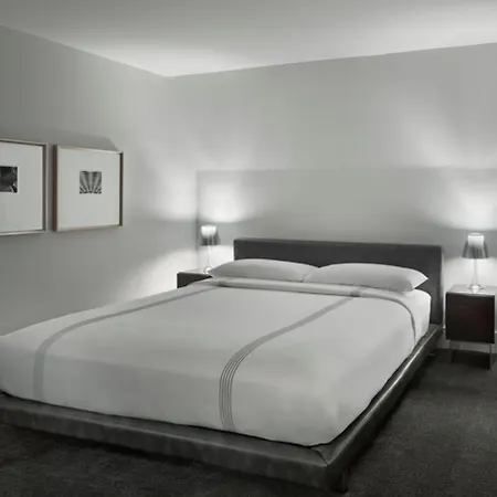 Aka Times Square Aparthotel 4*