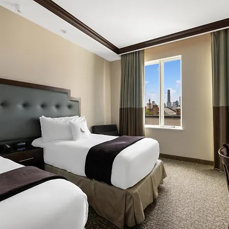 Aura Brooklyn Hotel 4*