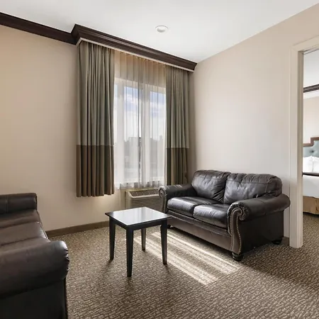 Hotel Aura Brooklyn