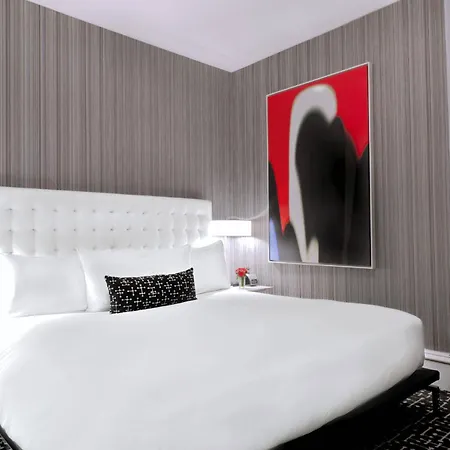 Hotel Moderne 4*
