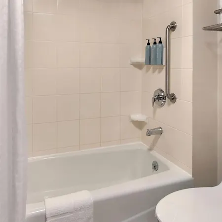 Fairfield By Marriott Laguardia Airport/flushing Hotel